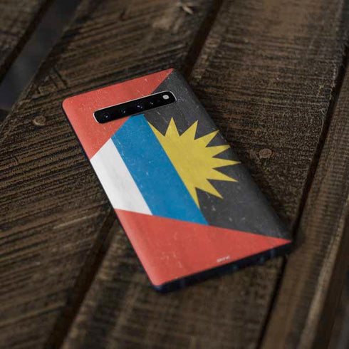 Antigua and Barbuda Flag Distressed Galaxy S10 Skin
